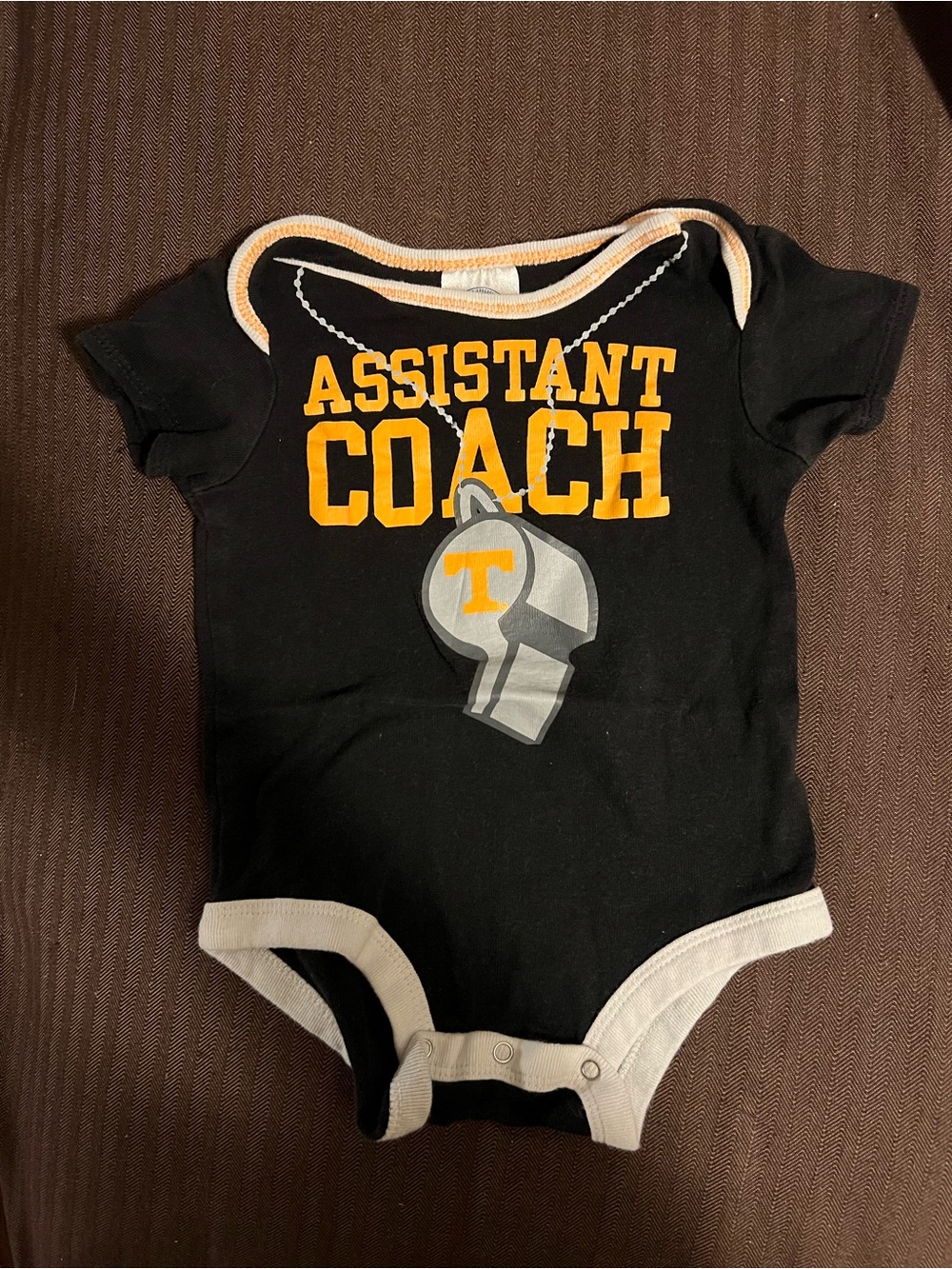 UT Vols 0-3 Months one-pieces Baby Bodysuit BLACK Assistant Coach